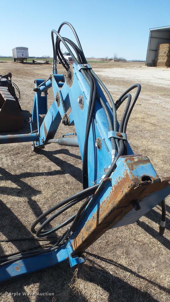 image for item DC0692 1993 Ford 9030 loader