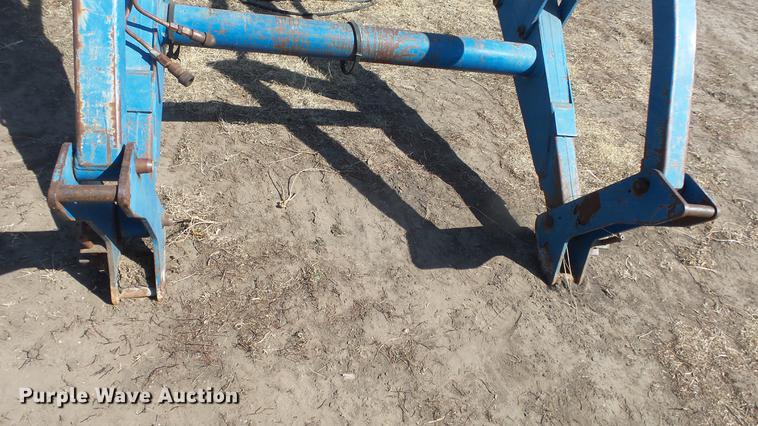 image for item DC0692 1993 Ford 9030 loader