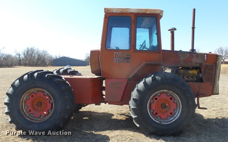 image for item DC0710 1972 Massey Ferguson 1500 4WD tractor