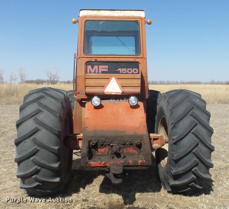 image for item DC0710 1972 Massey Ferguson 1500 4WD tractor