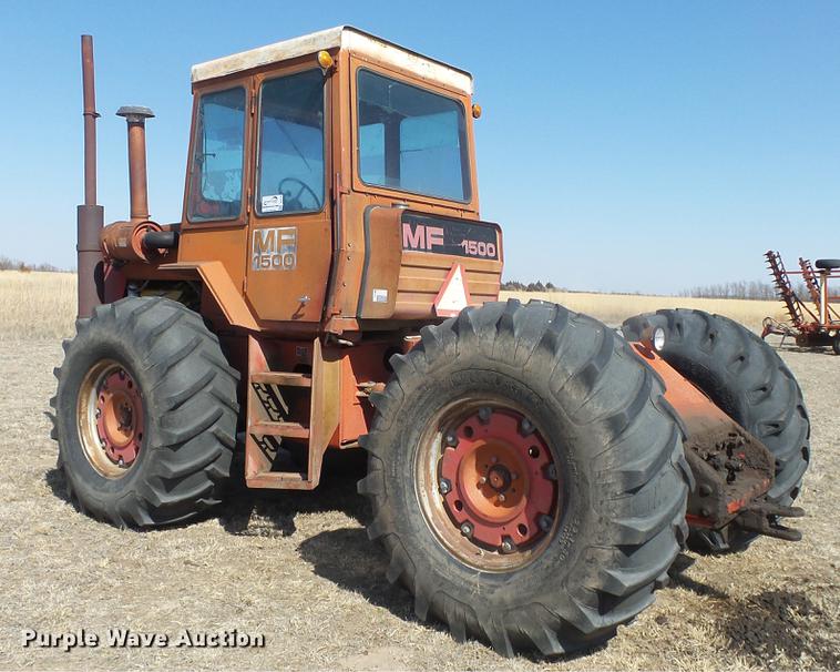 image for item DC0710 1972 Massey Ferguson 1500 4WD tractor