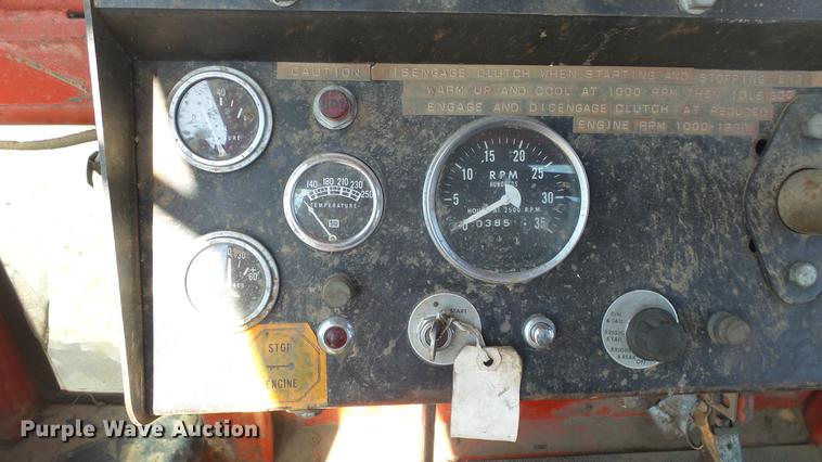 image for item DC0710 1972 Massey Ferguson 1500 4WD tractor