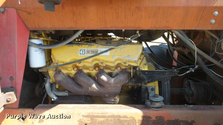 image for item DC0710 1972 Massey Ferguson 1500 4WD tractor