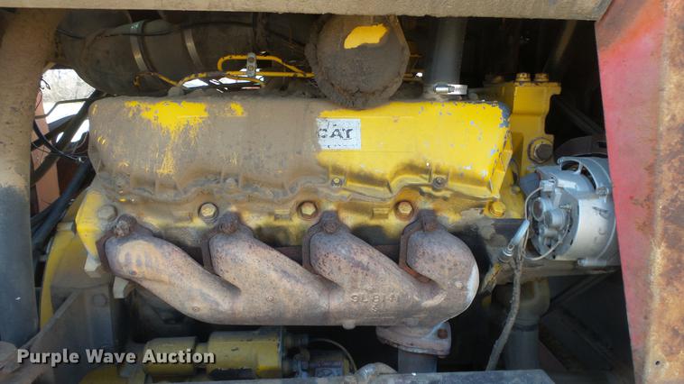 image for item DC0710 1972 Massey Ferguson 1500 4WD tractor