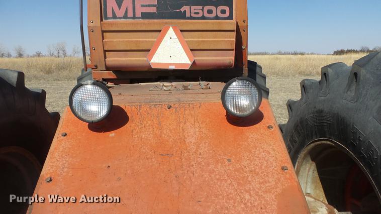 image for item DC0710 1972 Massey Ferguson 1500 4WD tractor