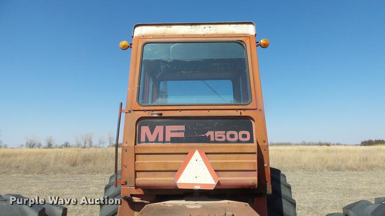 image for item DC0710 1972 Massey Ferguson 1500 4WD tractor
