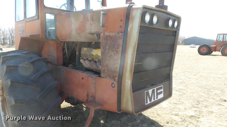 image for item DC0710 1972 Massey Ferguson 1500 4WD tractor