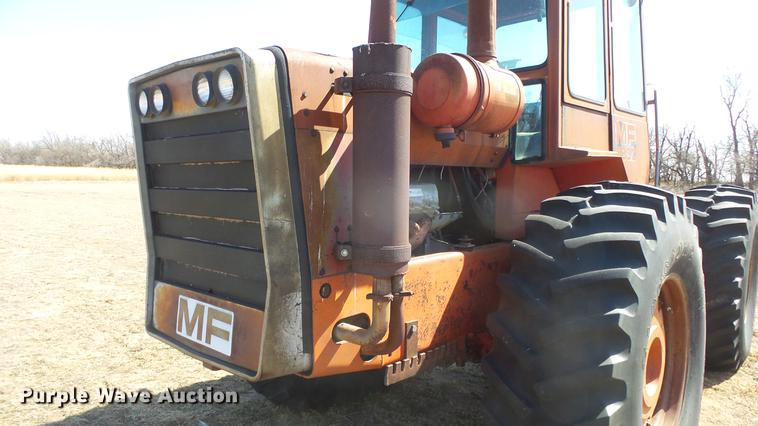 image for item DC0711 1972 Massey Ferguson 1800 4WD tractor