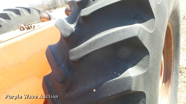 image for item DC0711 1972 Massey Ferguson 1800 4WD tractor