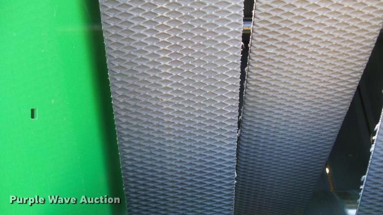 image for item DC0712 2014 John Deere 469 round baler