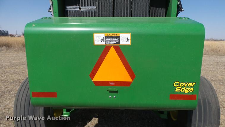 image for item DC0712 2014 John Deere 469 round baler