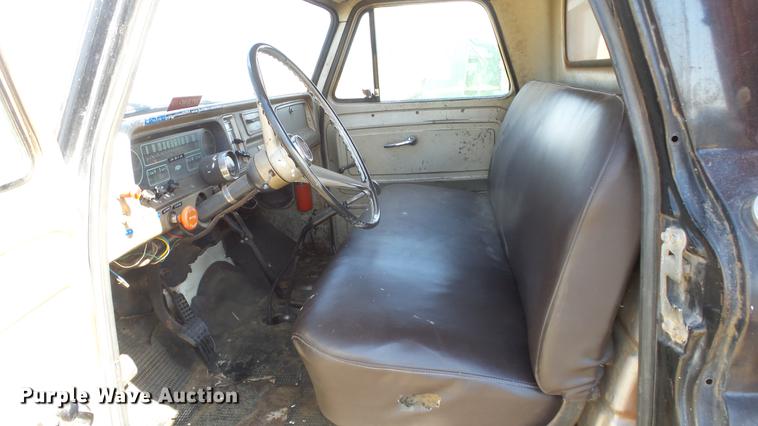image for item DC0713 1965 Chevrolet C90 grain truck
