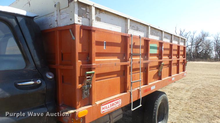 image for item DC0713 1965 Chevrolet C90 grain truck