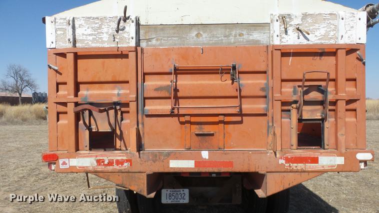 image for item DC0713 1965 Chevrolet C90 grain truck