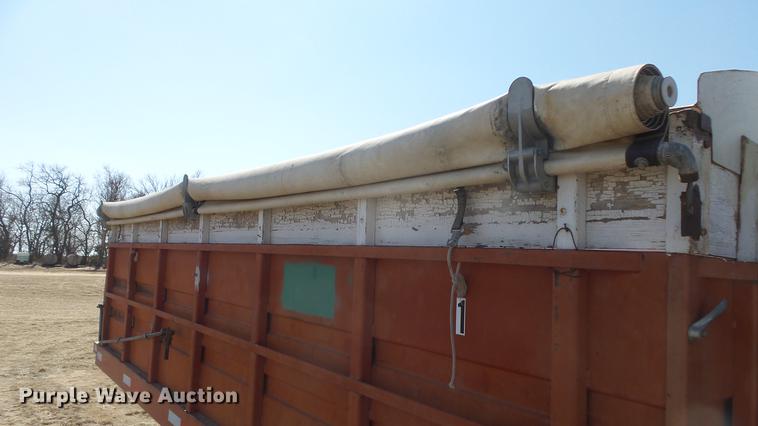 image for item DC0713 1965 Chevrolet C90 grain truck