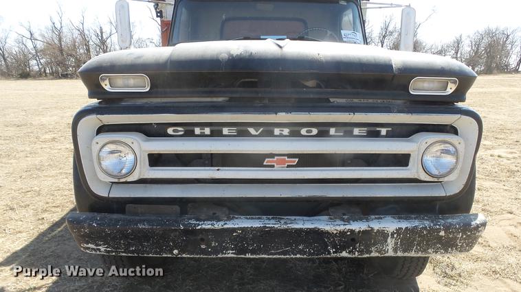 image for item DC0713 1965 Chevrolet C90 grain truck