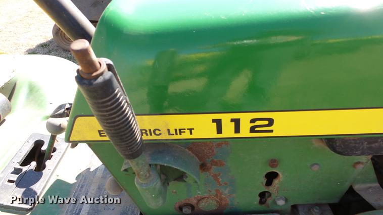 image for item DC0736 John Deere 112 lawn mower