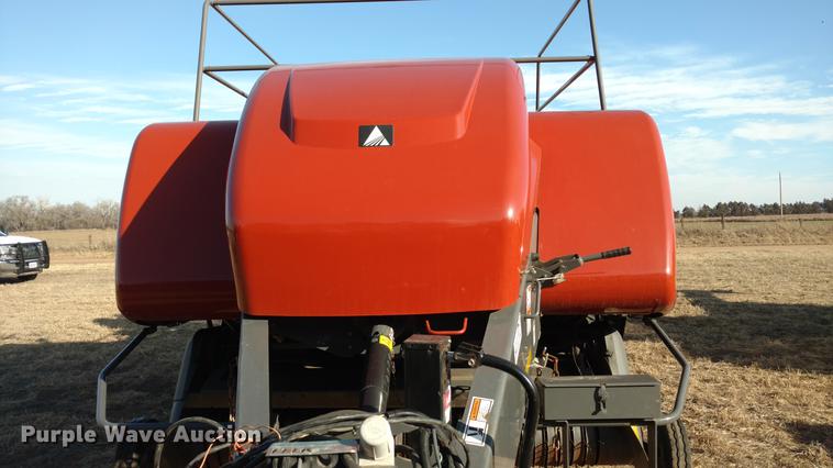 image for item DC0881 2008 AGCO Hesston 7434 large square baler
