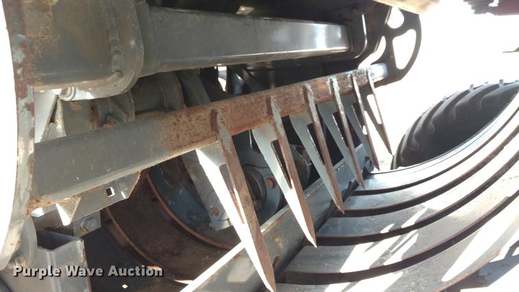 image for item DC0881 2008 AGCO Hesston 7434 large square baler