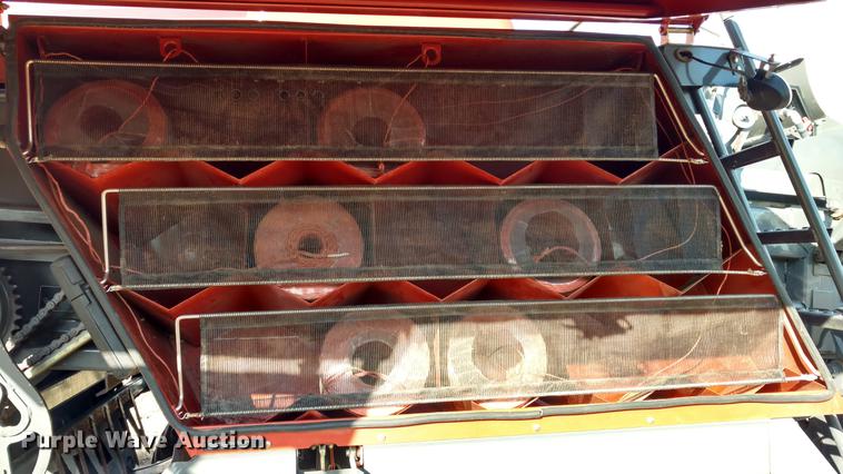 image for item DC0881 2008 AGCO Hesston 7434 large square baler