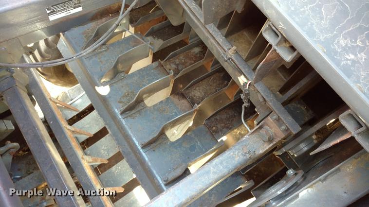 image for item DC0881 2008 AGCO Hesston 7434 large square baler