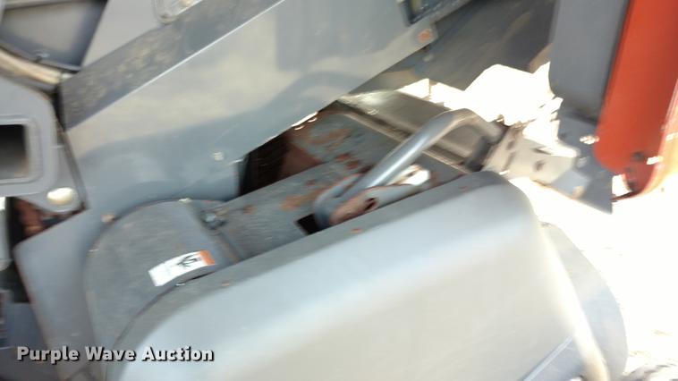 image for item DC0881 2008 AGCO Hesston 7434 large square baler