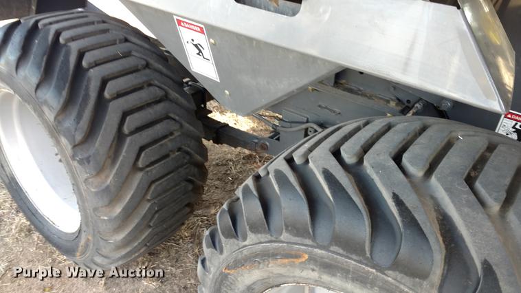 image for item DC0881 2008 AGCO Hesston 7434 large square baler