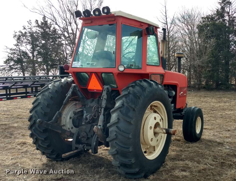 image for item DC0883 Allis Chalmers 7060 tractor