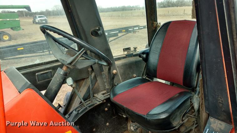 image for item DC0883 Allis Chalmers 7060 tractor