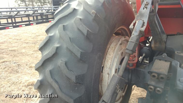 image for item DC0883 Allis Chalmers 7060 tractor