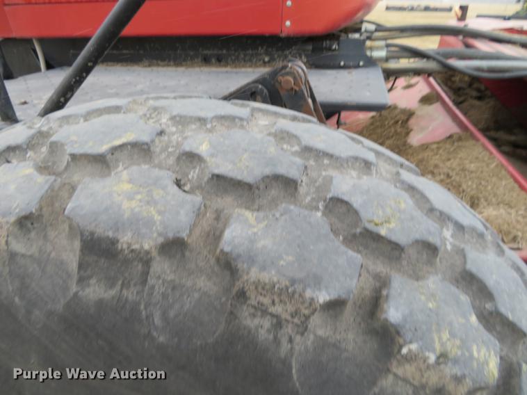 image for item DC0894 1999 Case IH 8880 windrower