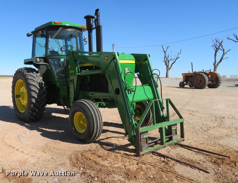 image for item DC0912 1976 John Deere 4630 tractor