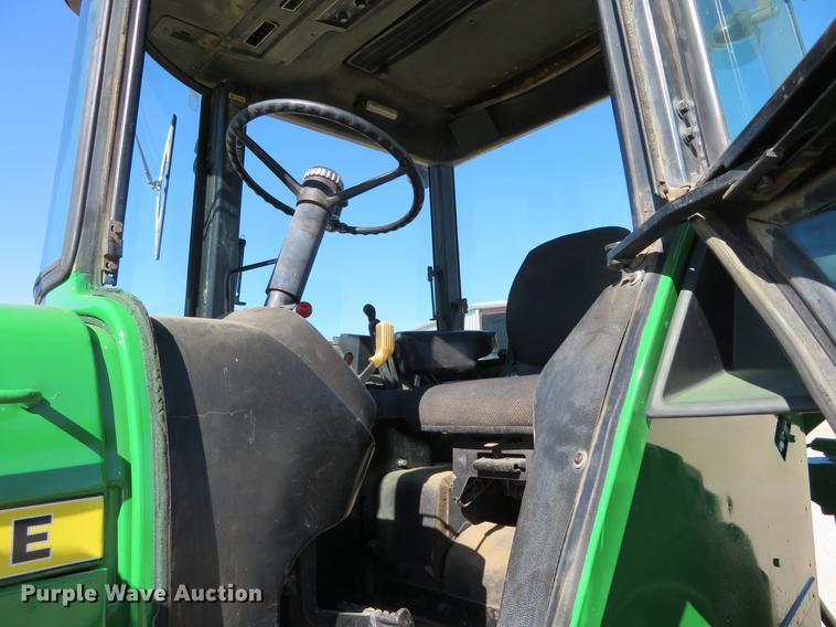 image for item DC0912 1976 John Deere 4630 tractor