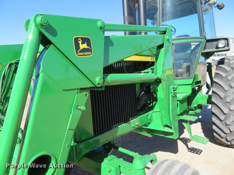 image for item DC0912 1976 John Deere 4630 tractor