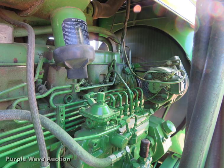 image for item DC0912 1976 John Deere 4630 tractor