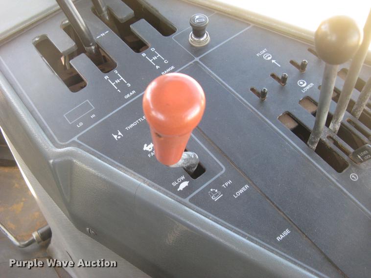 image for item DC2312 1998 Case 9350 4WD tractor