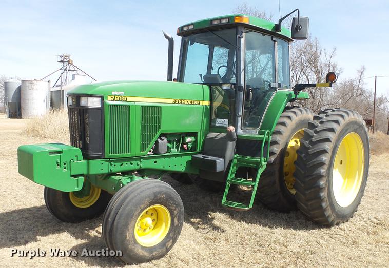 image for item DC2317 1999 John Deere 7810 tractor