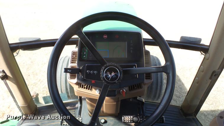 image for item DC2317 1999 John Deere 7810 tractor