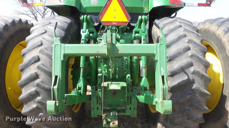 image for item DC2317 1999 John Deere 7810 tractor
