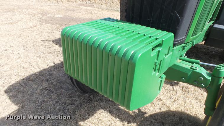 image for item DC2317 1999 John Deere 7810 tractor