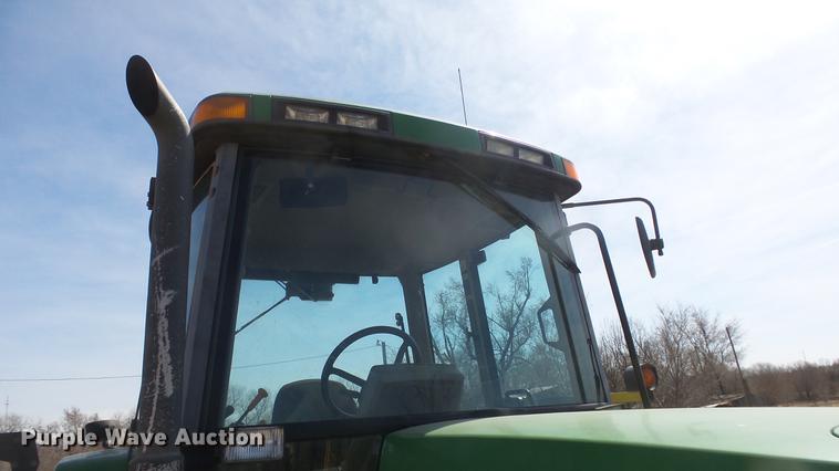 image for item DC2317 1999 John Deere 7810 tractor