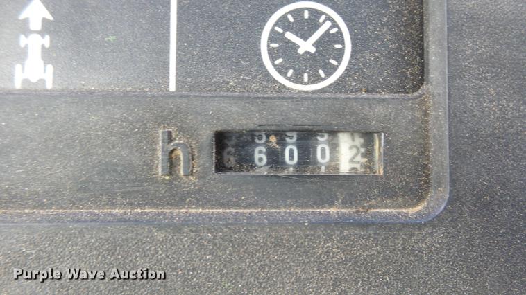 image for item DC2318 1988 John Deere 4450 tractor