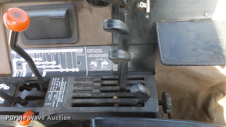 image for item DC2318 1988 John Deere 4450 tractor