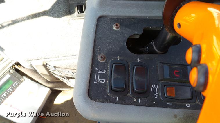 image for item DC2553 2012 SpraCoupe 7660  sprayer