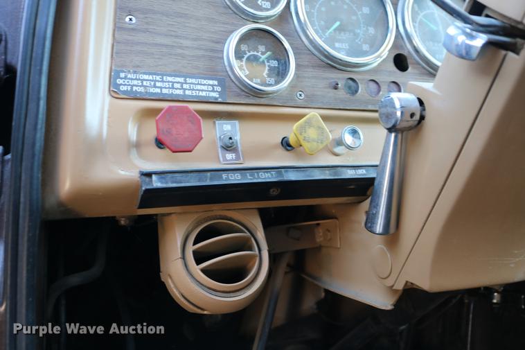 image for item DC3506 1979 GMC Brigadier grain truck