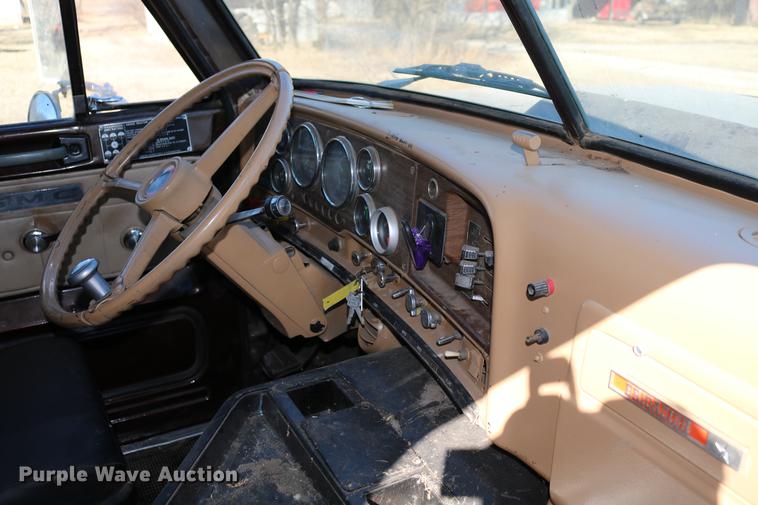 image for item DC3506 1979 GMC Brigadier grain truck