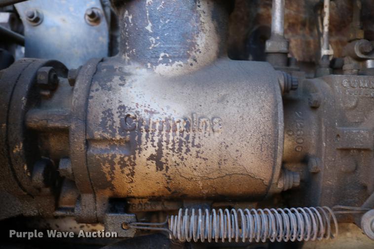 image for item DC3506 1979 GMC Brigadier grain truck