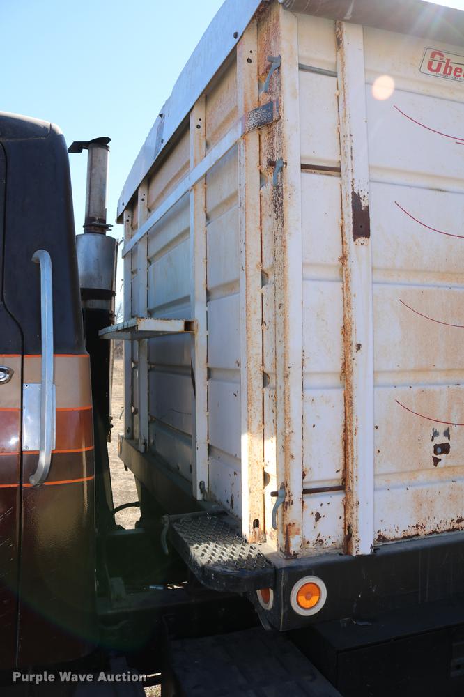 image for item DC3506 1979 GMC Brigadier grain truck