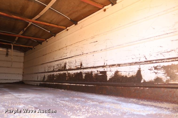 image for item DC3506 1979 GMC Brigadier grain truck