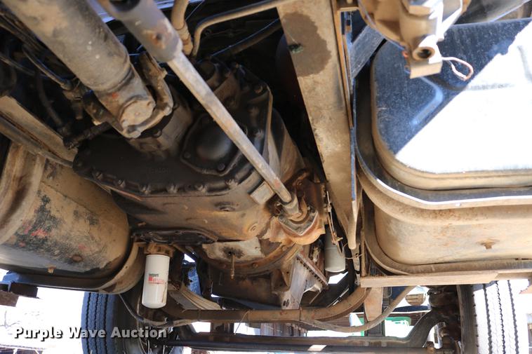 image for item DC3506 1979 GMC Brigadier grain truck